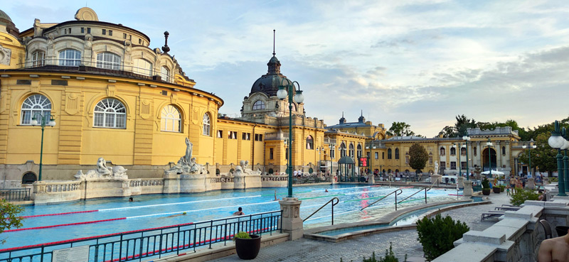 Széchenyi Fürdő